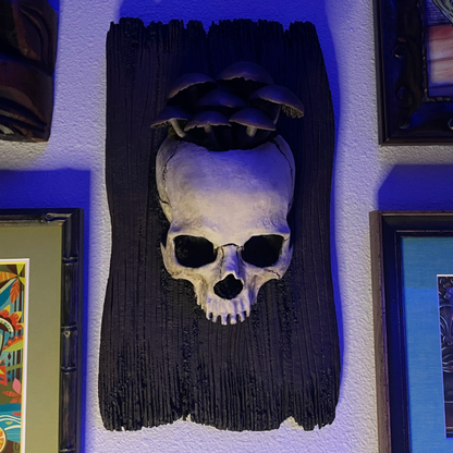 Fungi Skull Plaque [Brown]